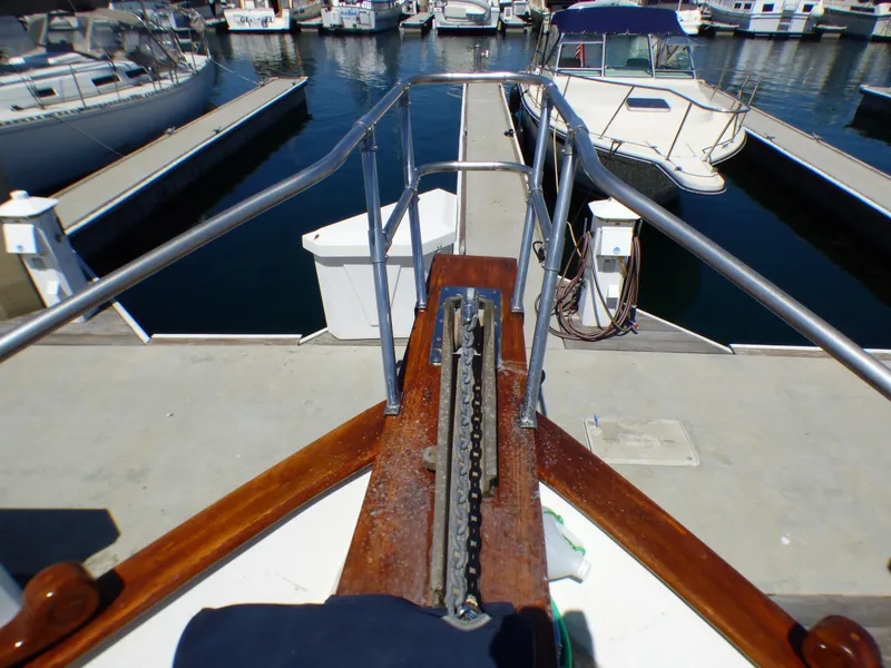 Bow Rail