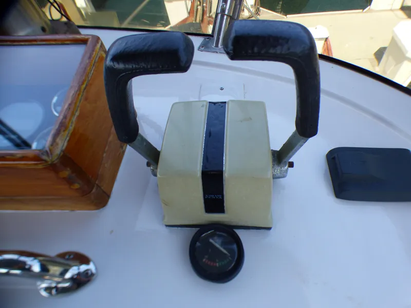 1984 C & L Sea Ranger