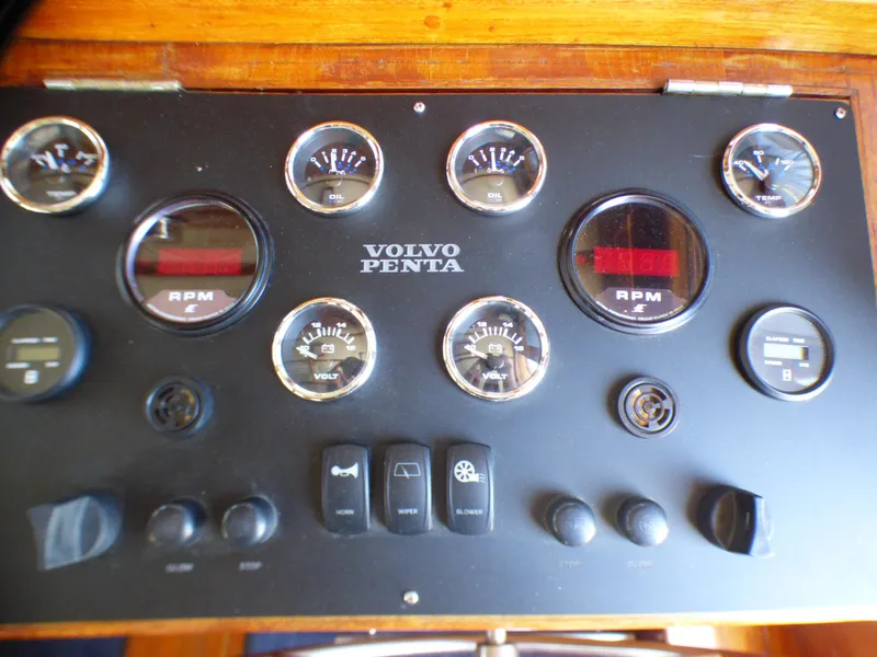 1984 C & L Sea Ranger
