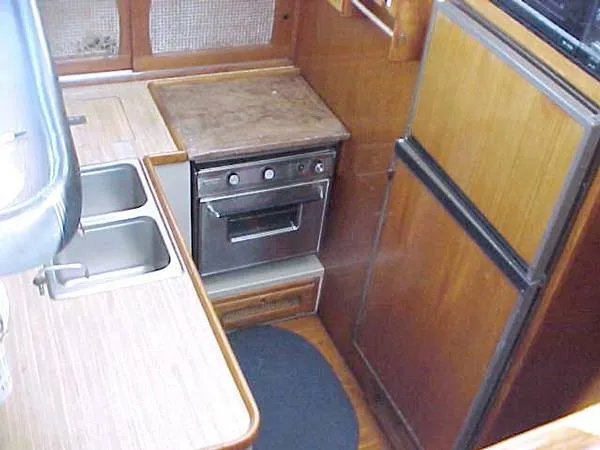 1981 Lancer Motorsailer
