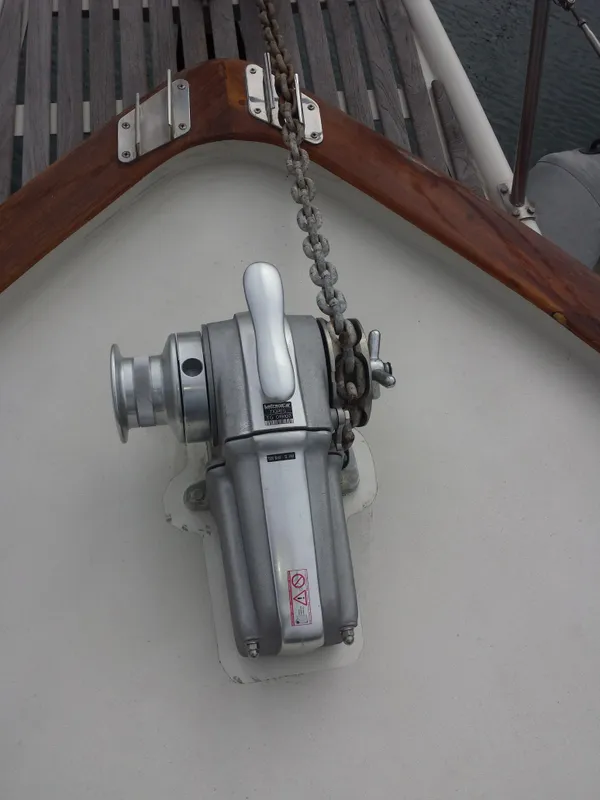 1976 Islander Freeport