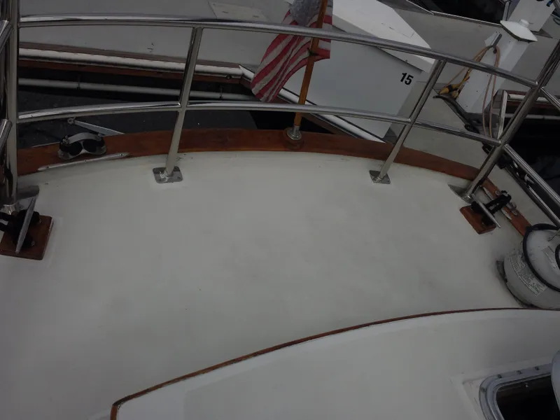 1976 Islander Freeport