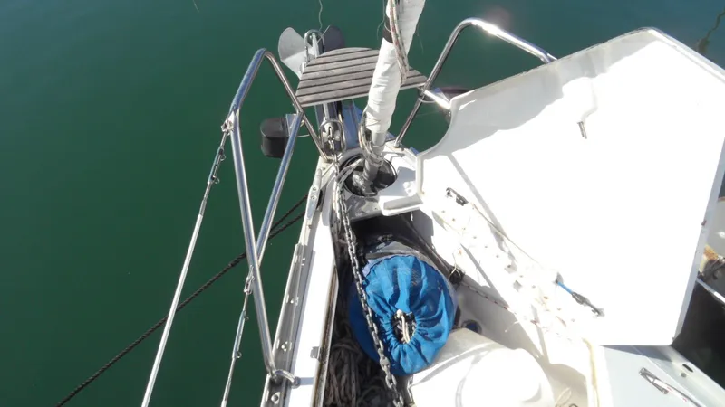 1998 Hunter Passage 42