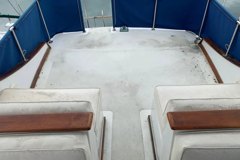 1977 CHB Tri-Cabin 34