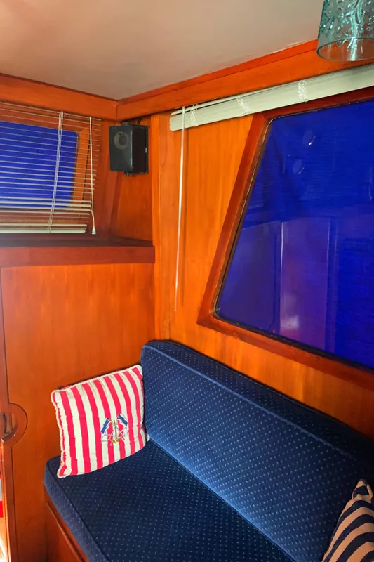 1977 CHB Tri-Cabin 34