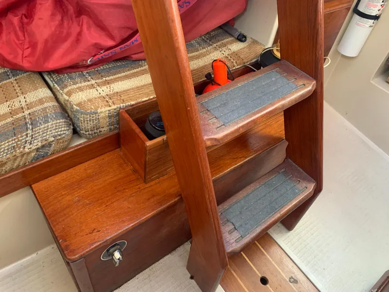 1986 Catalina 30