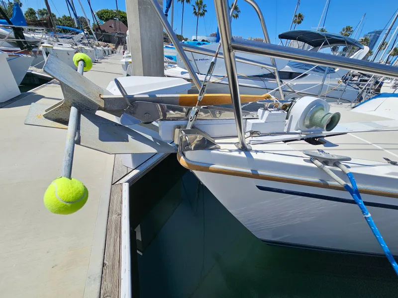 1986 Catalina 30