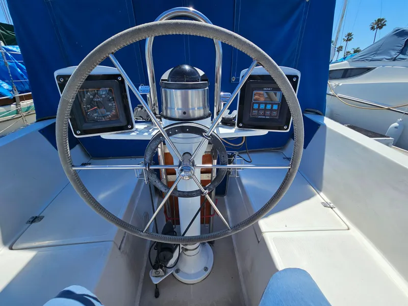 1986 Catalina 30