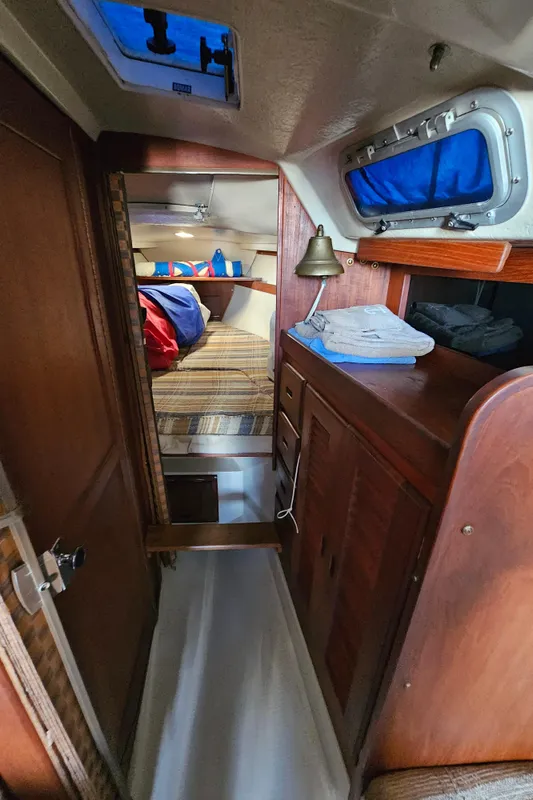 1986 Catalina 30
