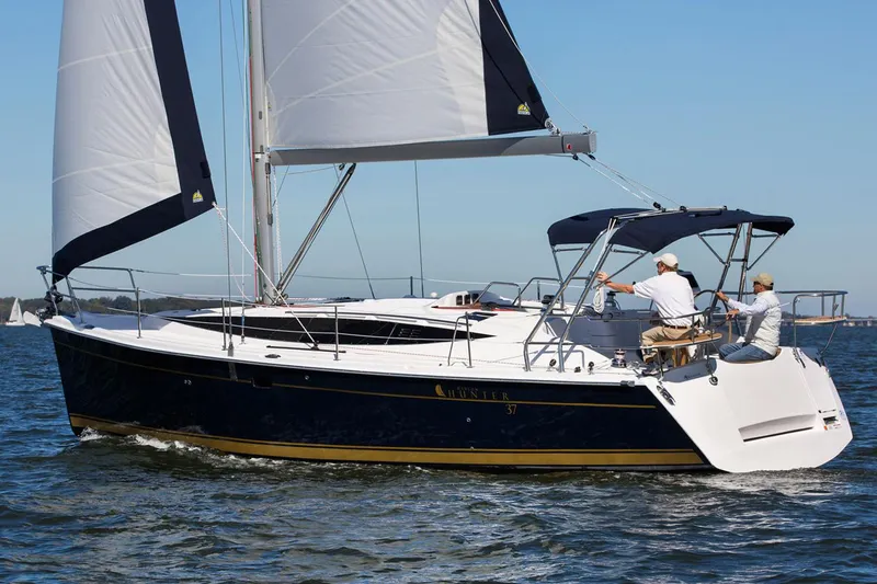 2016 Hunter Marlow Hunter 37