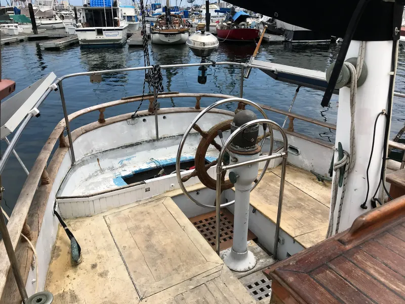 1972 CT 41 Ketch