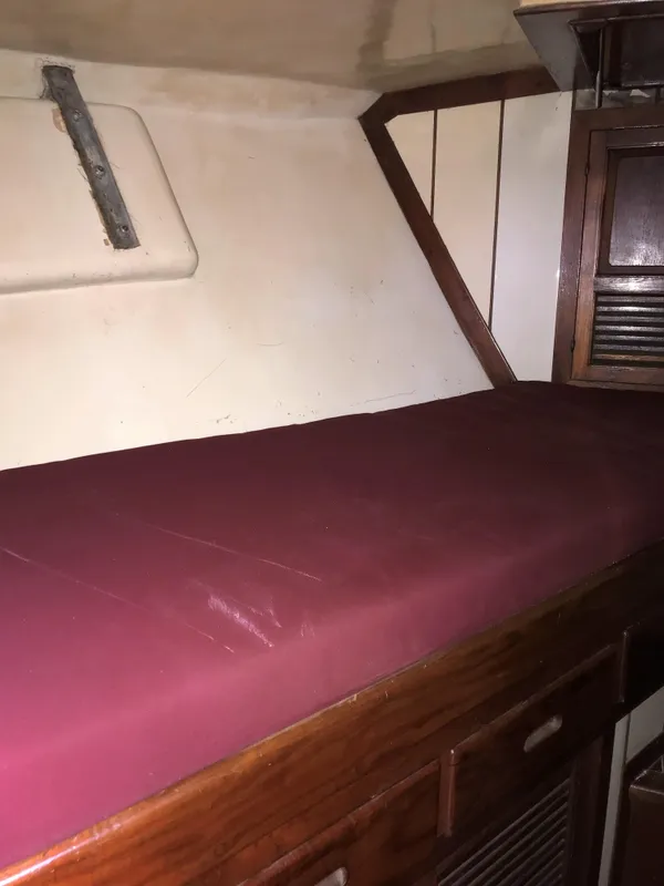 1972 CT 41 Ketch