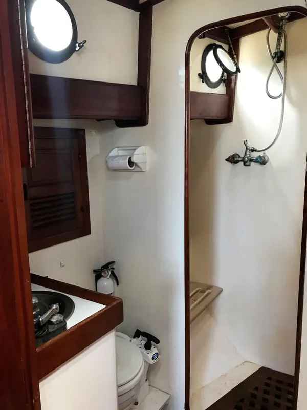 1972 CT 41 Ketch