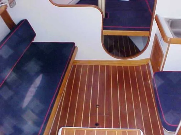 2005 Alerion-Express