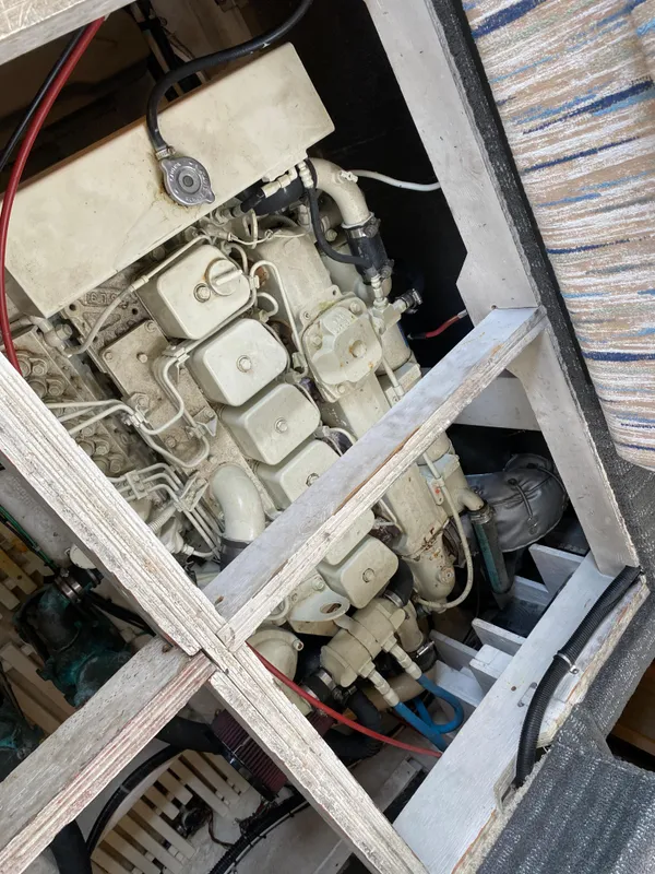 6 Cylinder with easy access