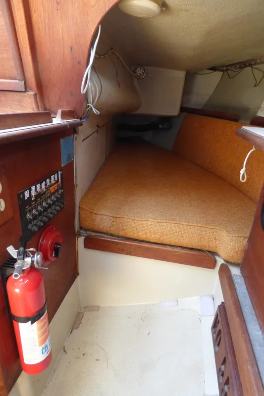 Quarter berth