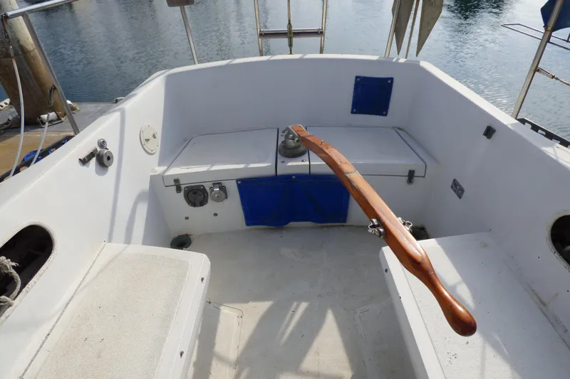 1973 Islander Sloop