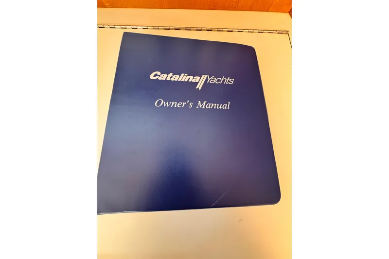 Catalina Yachts Owner's Manual for 1995 Catalina 36 MkII sailboat.