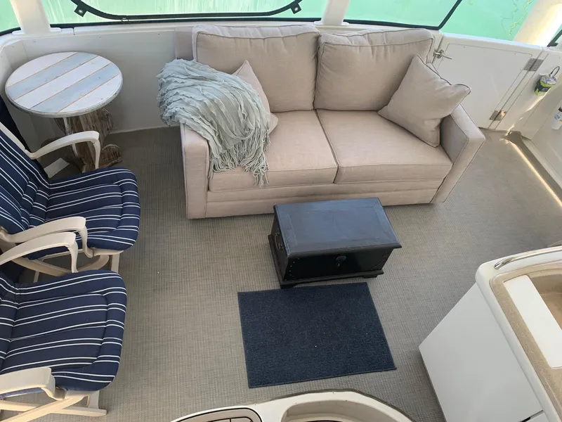 1998 Carver 455 Motor Yacht