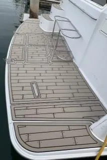1998 Carver 455 Motor Yacht
