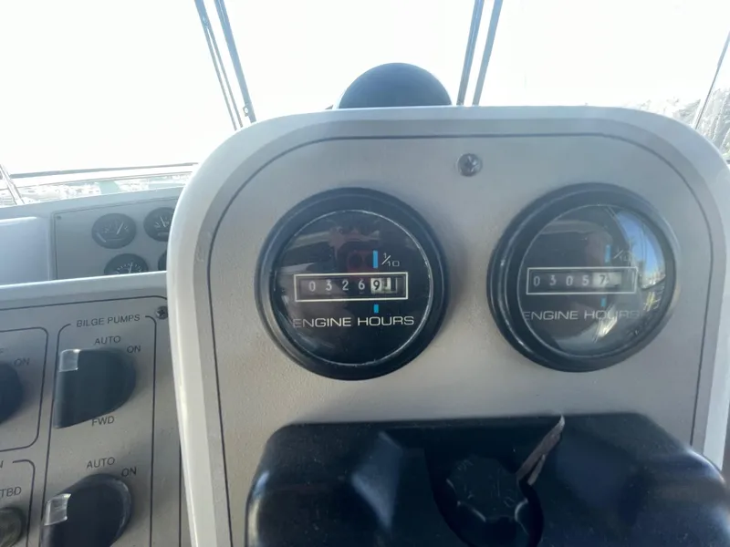 1998 Carver 455 Motor Yacht