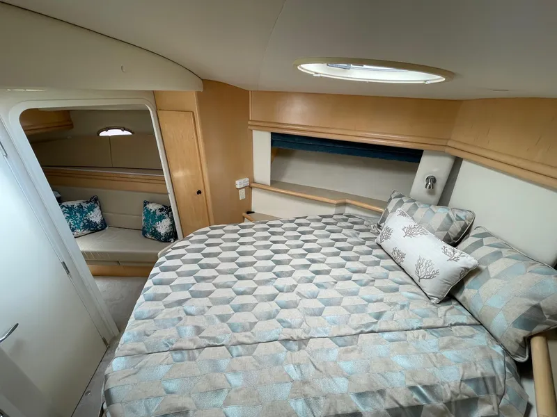 1998 Carver 455 Motor Yacht