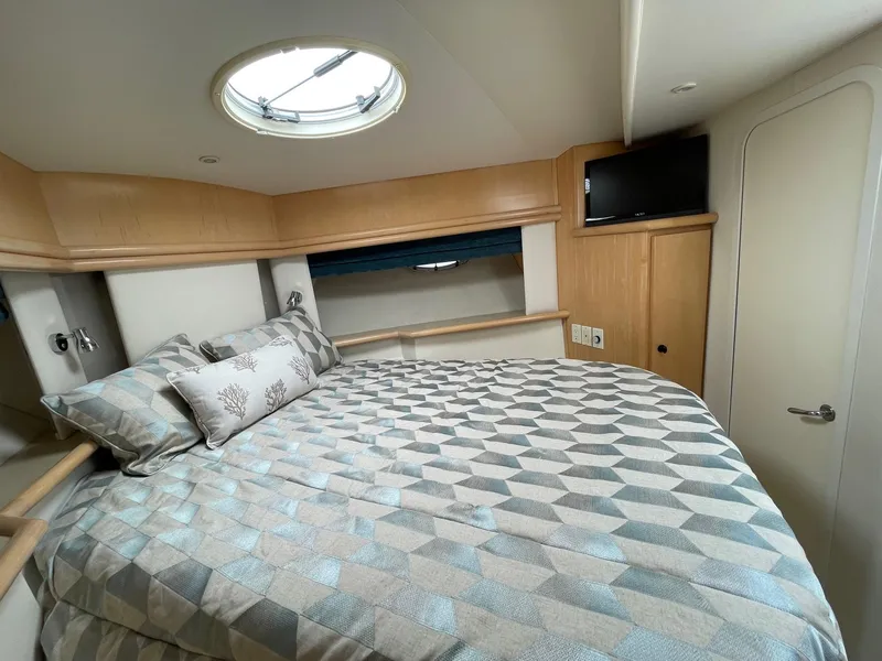 1998 Carver 455 Motor Yacht