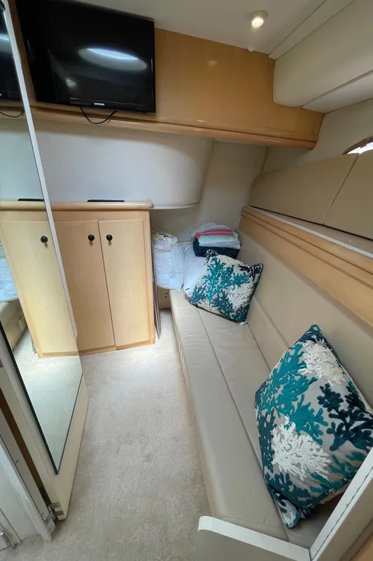 1998 Carver 455 Motor Yacht