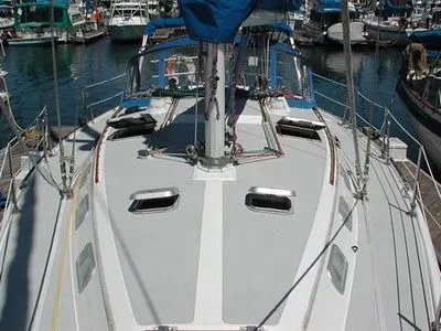 1989 Catalina 42 Tri Cabin