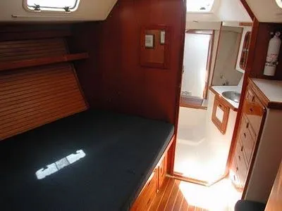 1989 Catalina 42 Tri Cabin