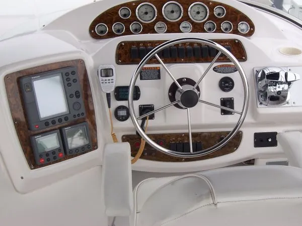 2001 Bayliner 3788
