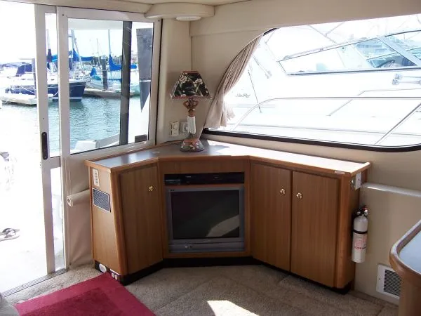 2001 Bayliner 3788
