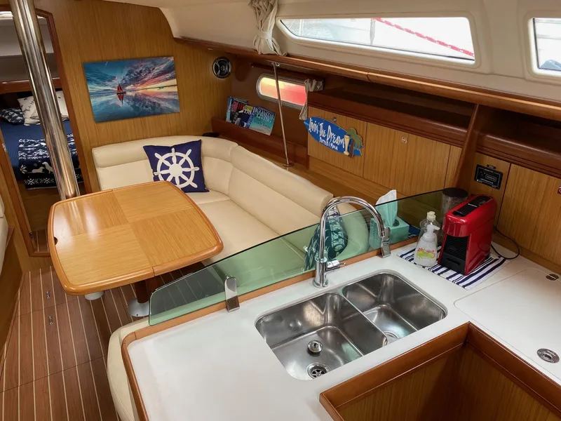 2008 Jeanneau 39i