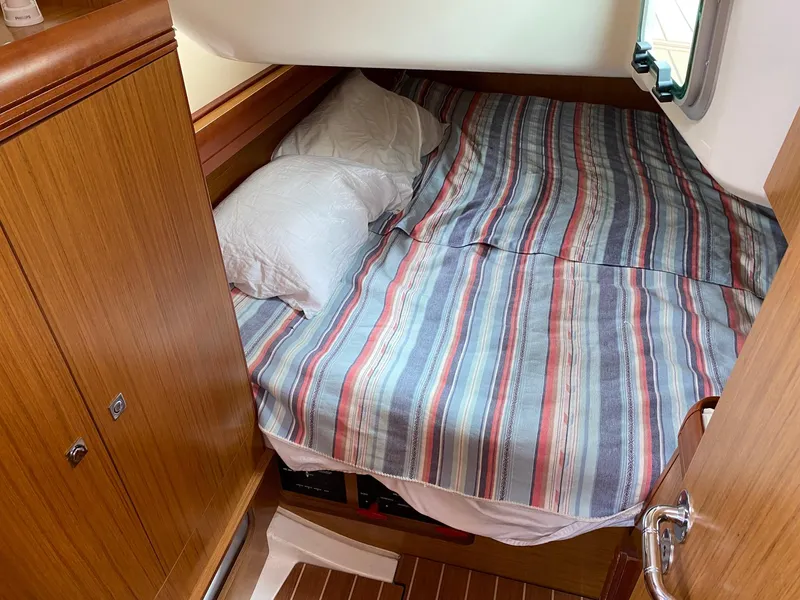 2008 Jeanneau 39i