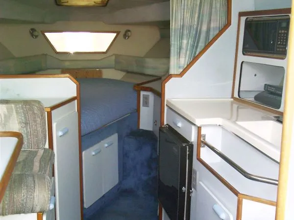 1989 Sea Ray 300 Weekender