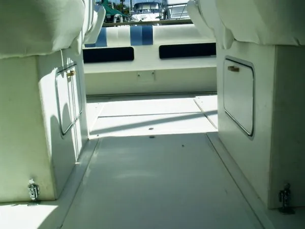 1989 Sea Ray 300 Weekender