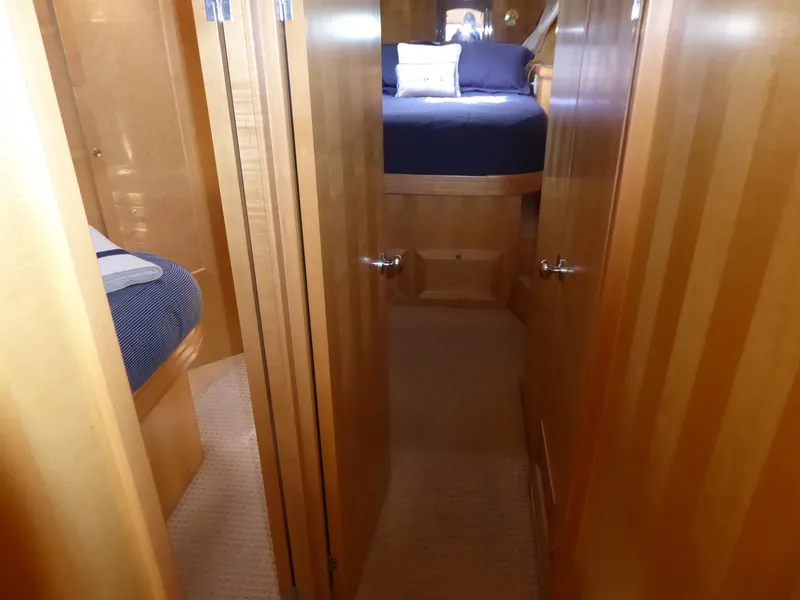 Passageway to staterooms, head