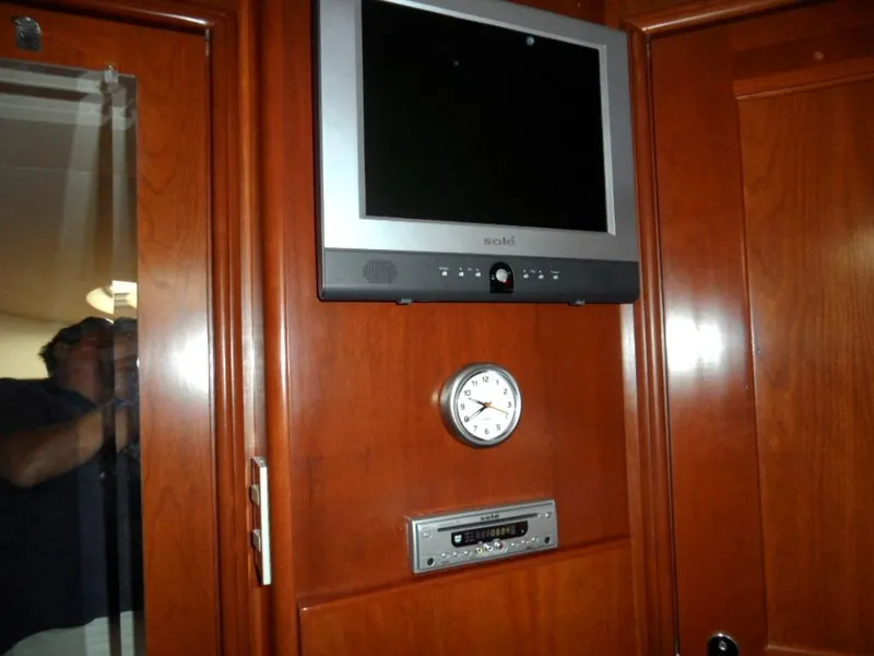 2006 Silverton 38 Sport Bridge