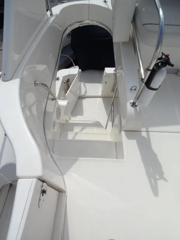 2006 Silverton 38 Sport Bridge