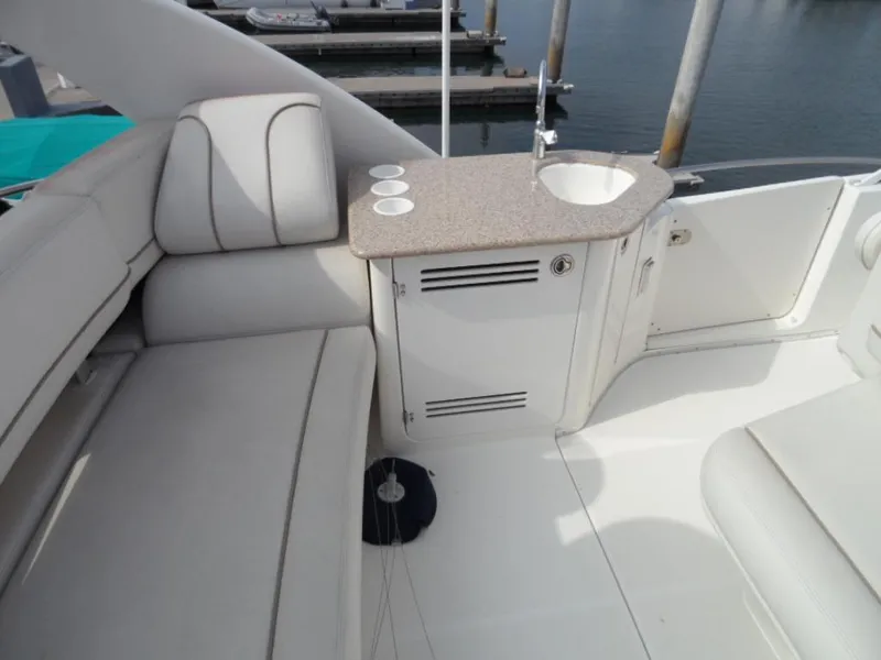 2006 Silverton 38 Sport Bridge