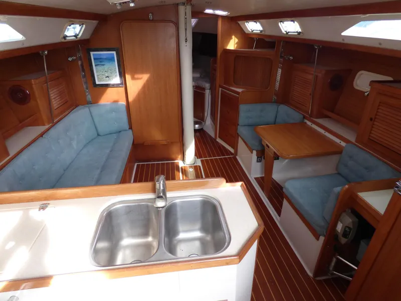 1996 Catalina 36 MkII