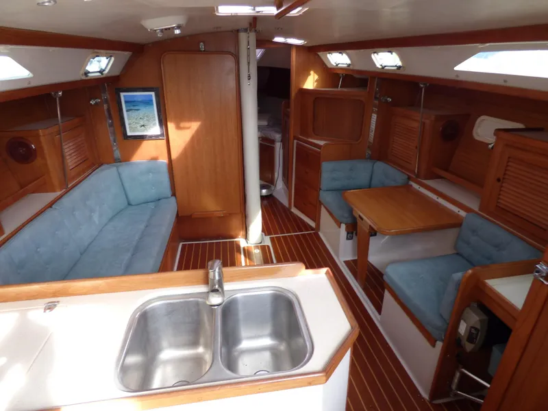 1996 Catalina 36 MkII