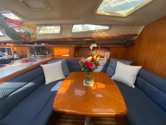 2005 Hunter 41