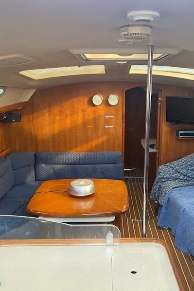 2005 Hunter 41