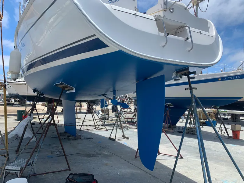 2005 Hunter 41