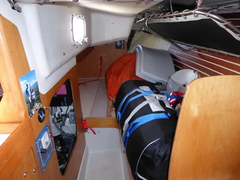 Aft berth starboard