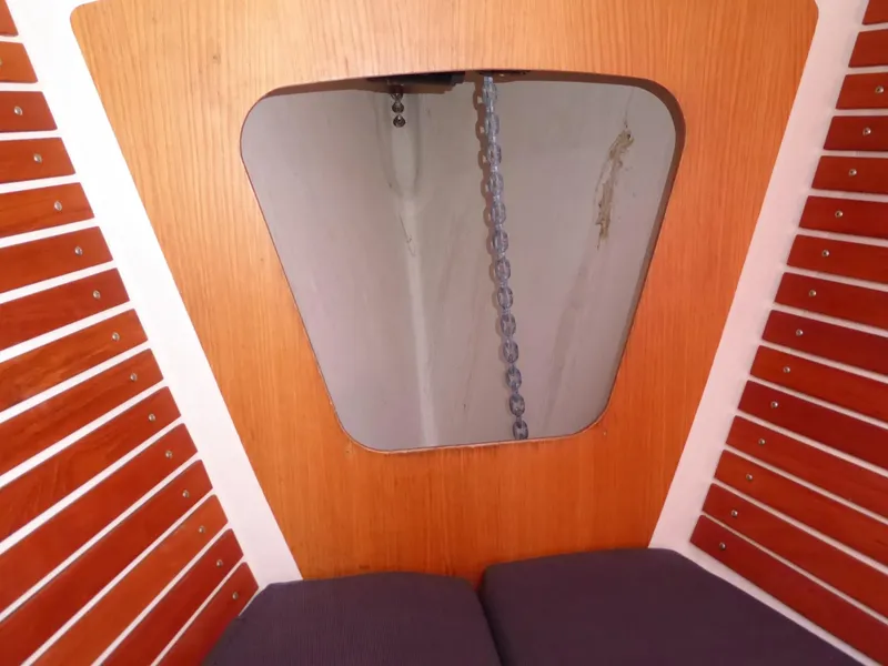 Chain locker