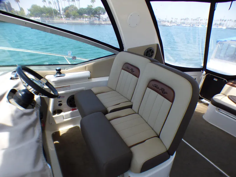2016 Sea Ray Sundancer
