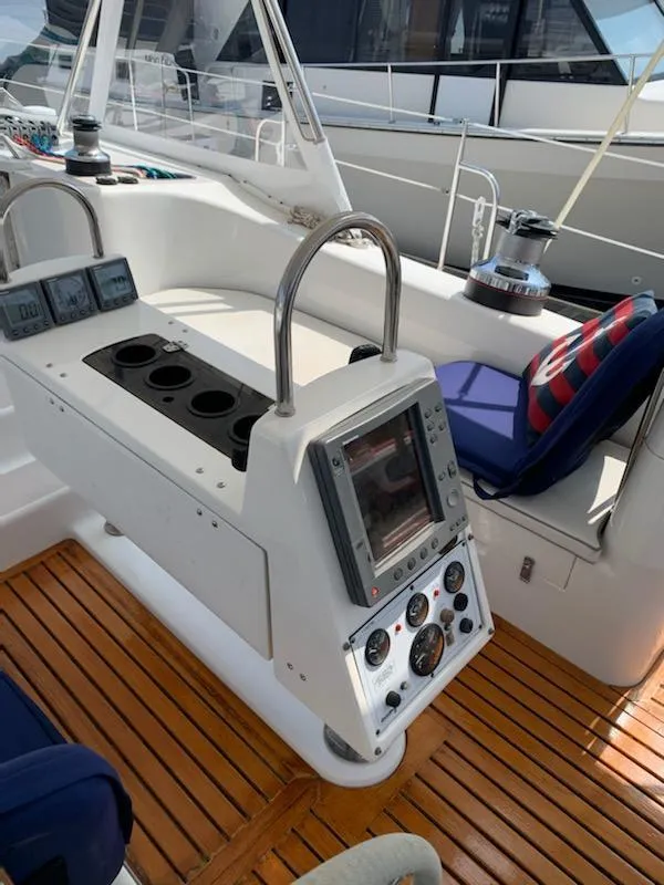 2004 Catalina 470
