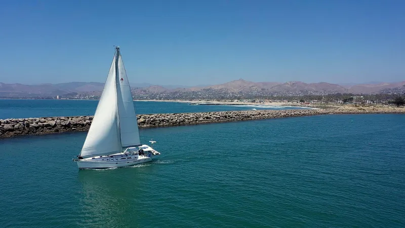2004 Catalina 470
